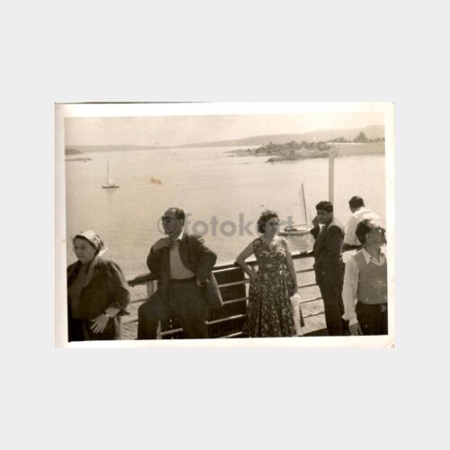 Yabancı Limanda Vapur Güvertesinden Fotoğraf
