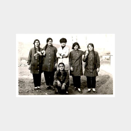 Anadolu Uzun Saçlı Öğrenci Kızlar Fotoğraf