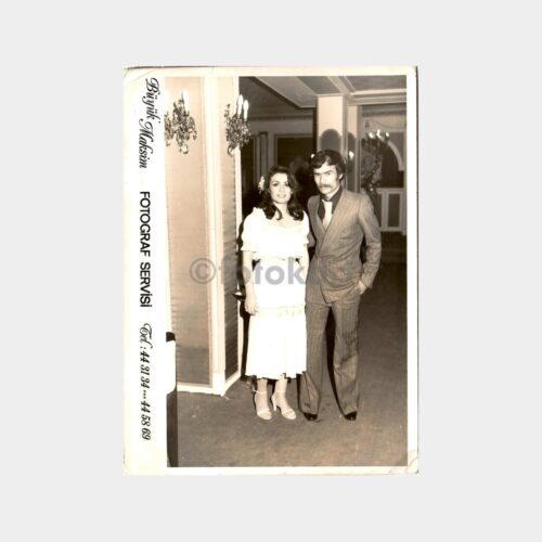 Anne ve Çocukları Konulu Eski Fotoğraf