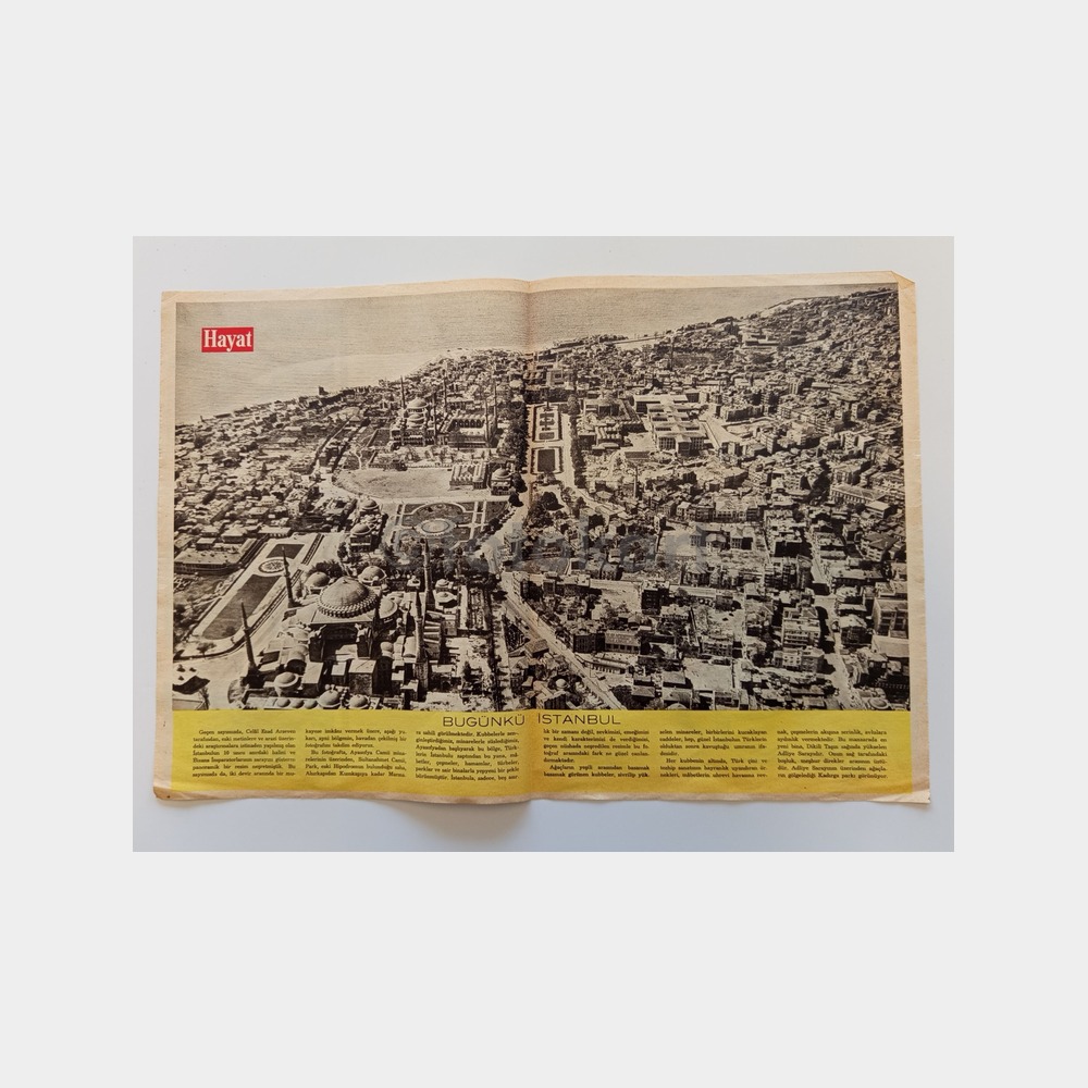 Hayat Dergisi - Orta Sayfası Poster, No. 86 Bugünkü İstanbul