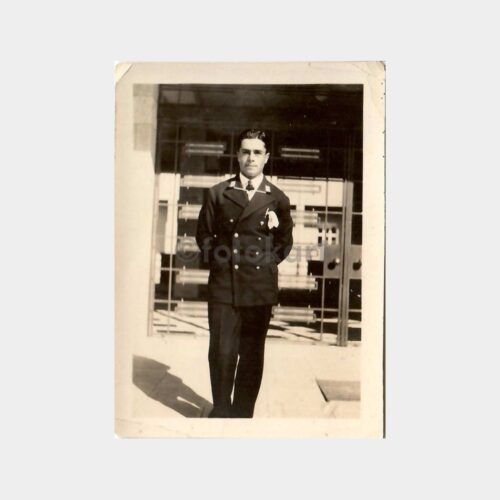 Köprüde Ada İskelesinde Denizci Bay Fotoğraf