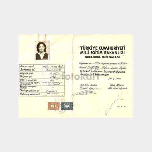 1971 Özel Yamanlar Kız Koleji Diploması