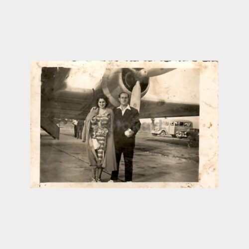 Uçak Önünde Aile Görünüş Fotoğraf
