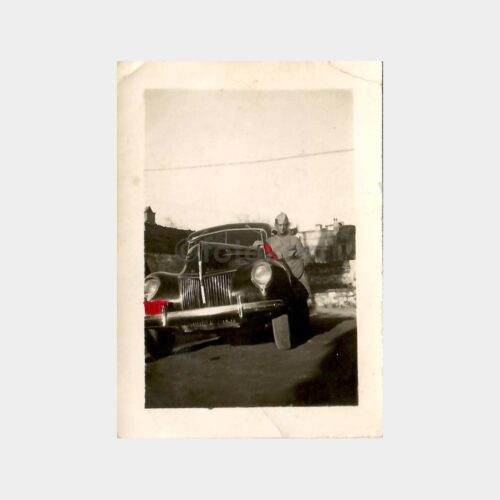 Askeri Araç-Otomobil Konulu Fotoğraf