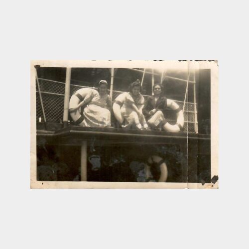 1938 Çınarcık Vapurunda Kızlar 2 Adet Fotoğraf