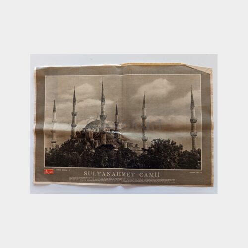 Hayat Dergisi - Orta Sayfası Poster, No. 98 Sultanahmet Camii