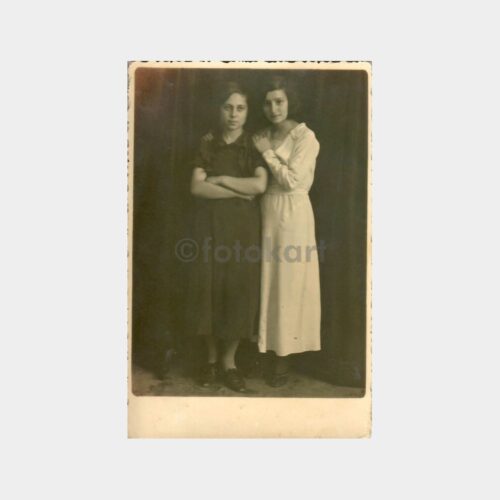 İki Kadın Stüdyo Fotoğraf