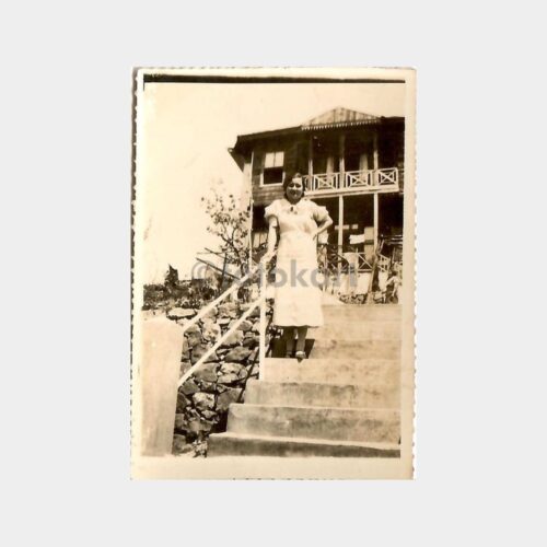 1935 Tarihi Ev ve Kadın Konulu Fotoğraf
