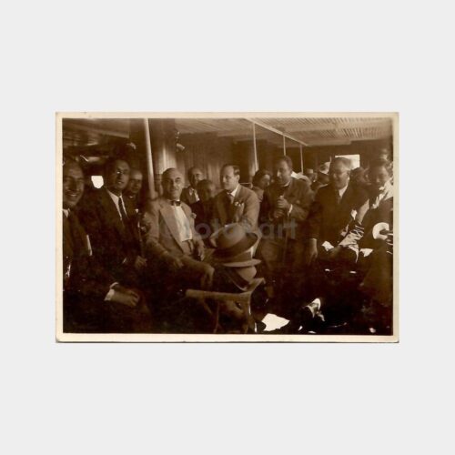 Vekiller Vapurda Yazılı Fotoğraf