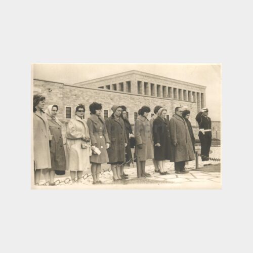 1962 Anıtkabir Törende Kadınlar Fotoğraf
